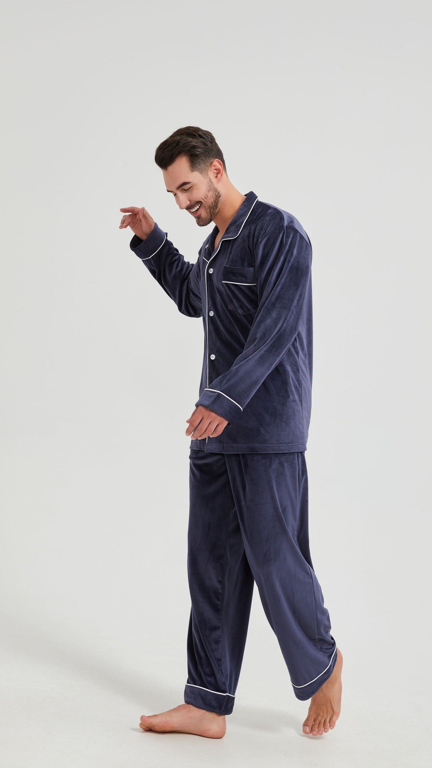 Man's Traditional Pajama Set